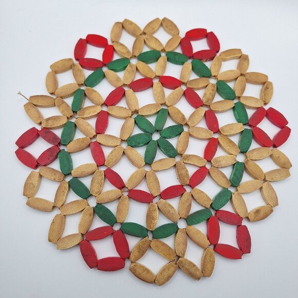Handcrafted Bamboo Trivet Red Green Accents Round Heat Resistant Mat Deco Center - Picture 6 of 7